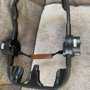 Nuna car seat to Nuna stroller adapter ring